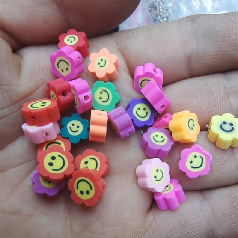 Women'S Fashion Market Size - 300PCS Lose DIY Fimo Perlen Lächelndes