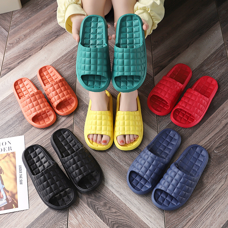 Women Fashion Trend 2026 - 2026 Sommer-Badezimmer-Hausschuhe für Damen, Modische Weichsohlen-EVA-Innenschuhe,