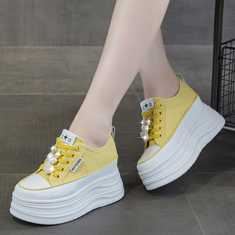 Herbstliche Damen-Sneaker mit  – Sneakers Fashion Women Bewertung und Preis