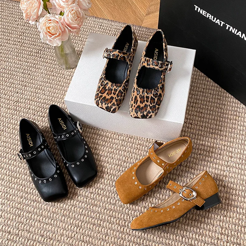 Retro Niet Niedrigen Ferse Mar – Women Fashion Brand Bewertung und Preis
